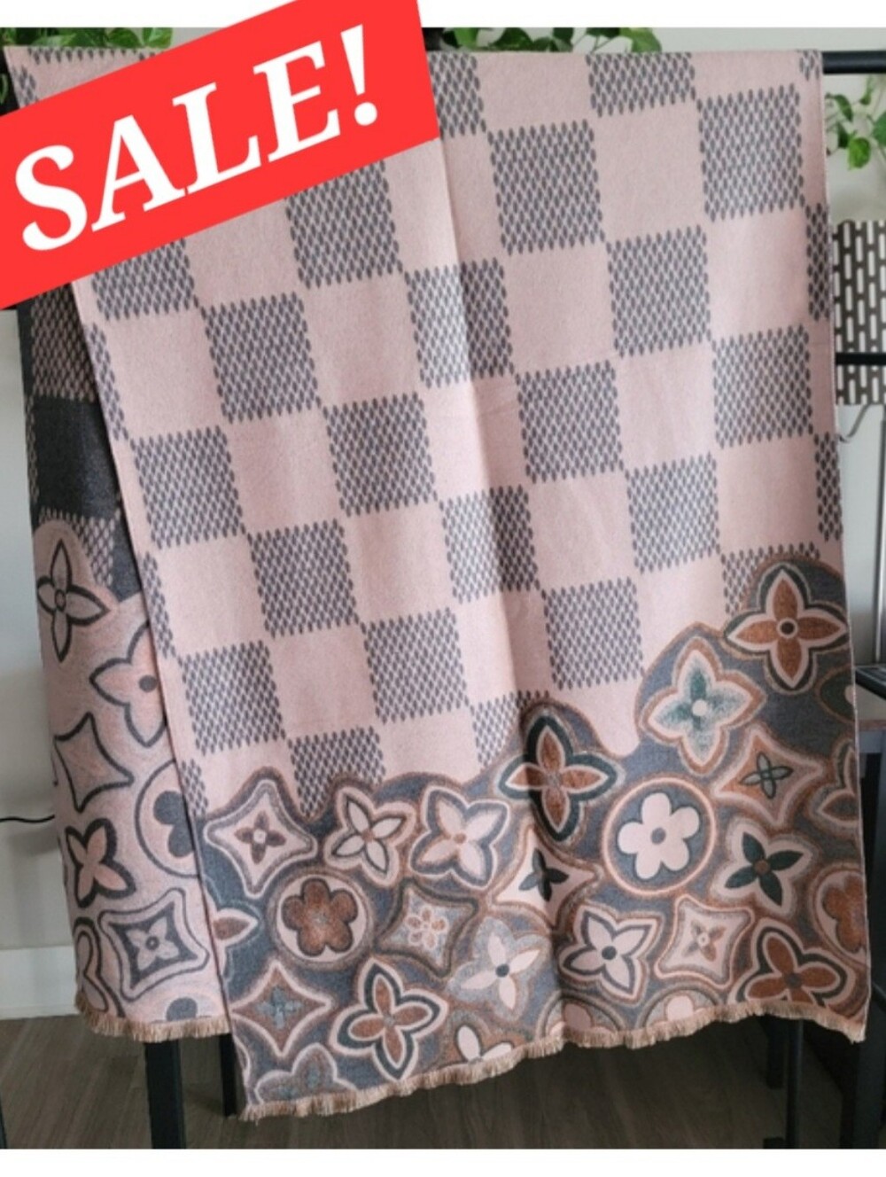 🔴58 Sale!! Open Front Poncho Cape With Checkered And Floral Design Wrap Scarf